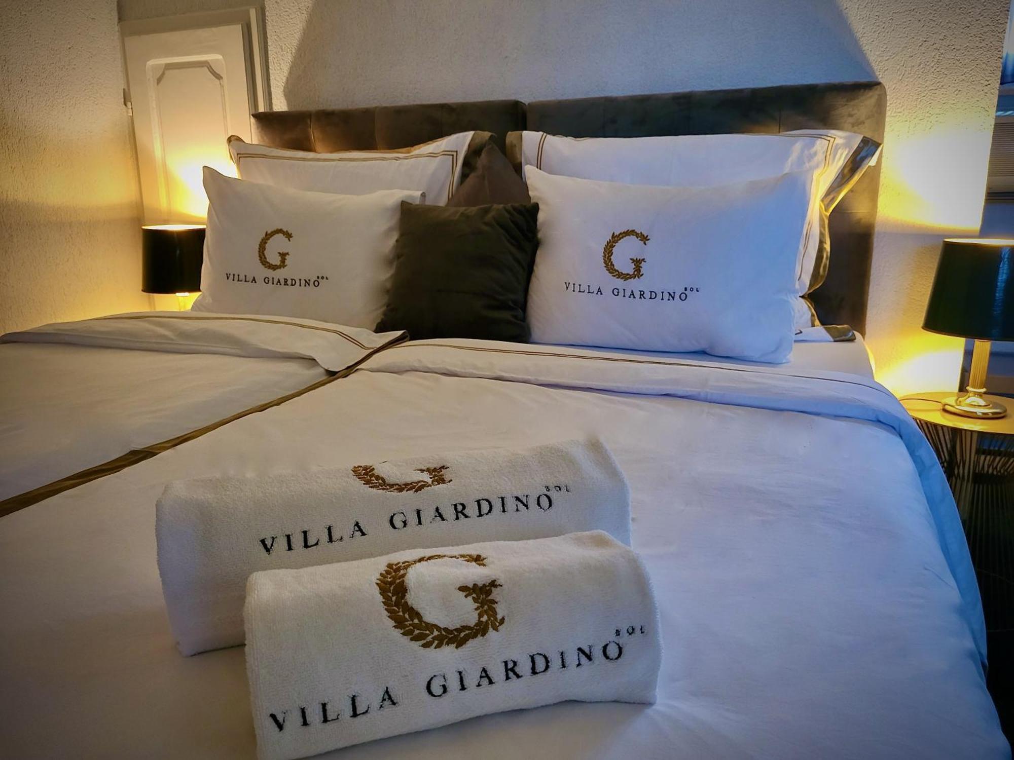 Villa Giardino Heritage Boutique Hotel Bol Chambre photo